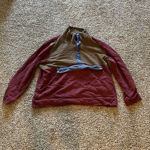 Signature pullover sweatshirt. Only worn a couple times